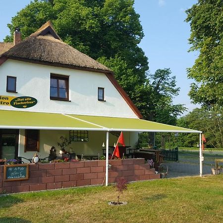 فندق Pension Und Bistro" Dat Olle Fischerhus" رالسفيك المظهر الخارجي الصورة