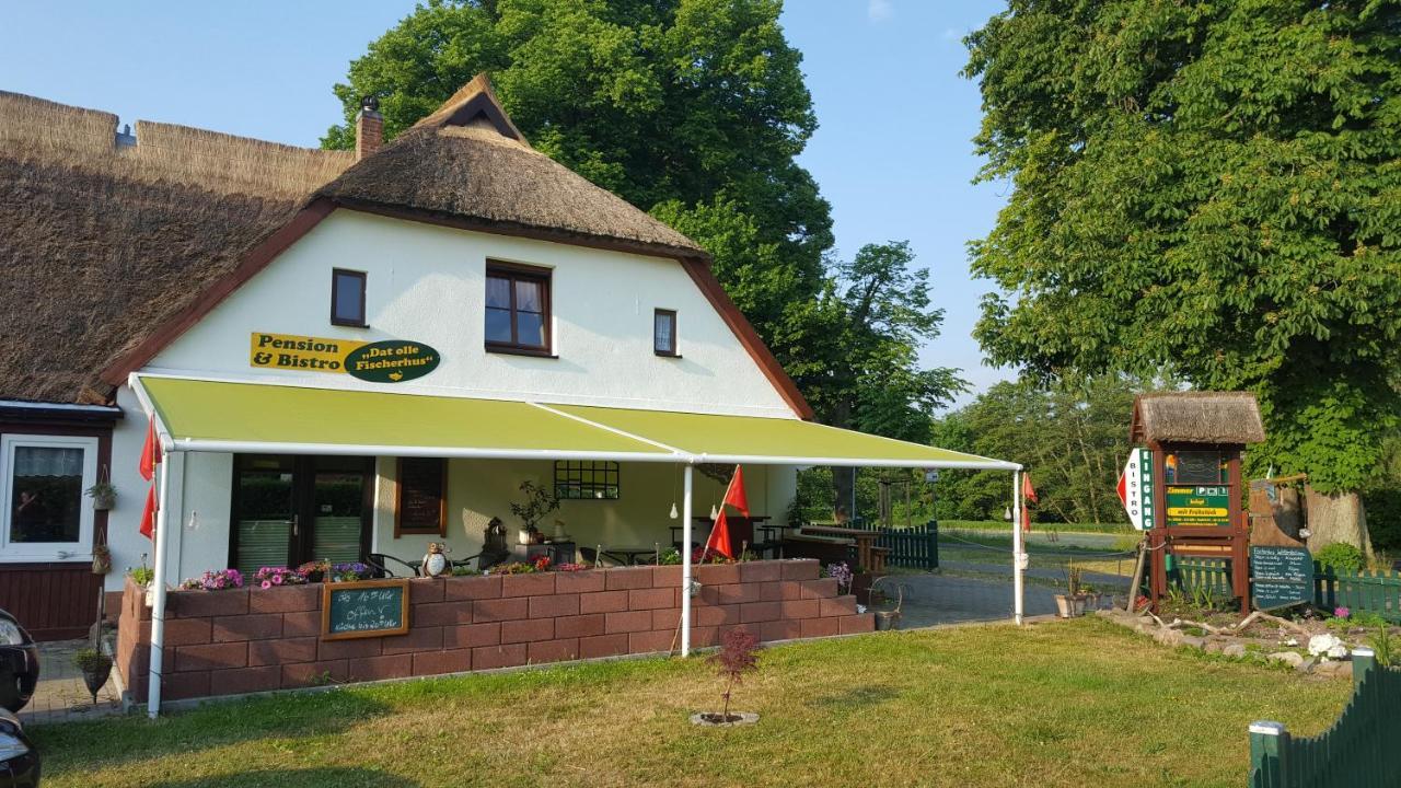 فندق Pension Und Bistro" Dat Olle Fischerhus" رالسفيك المظهر الخارجي الصورة